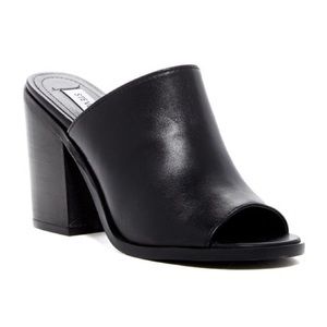 Steve Madden Krizia Mules size 7